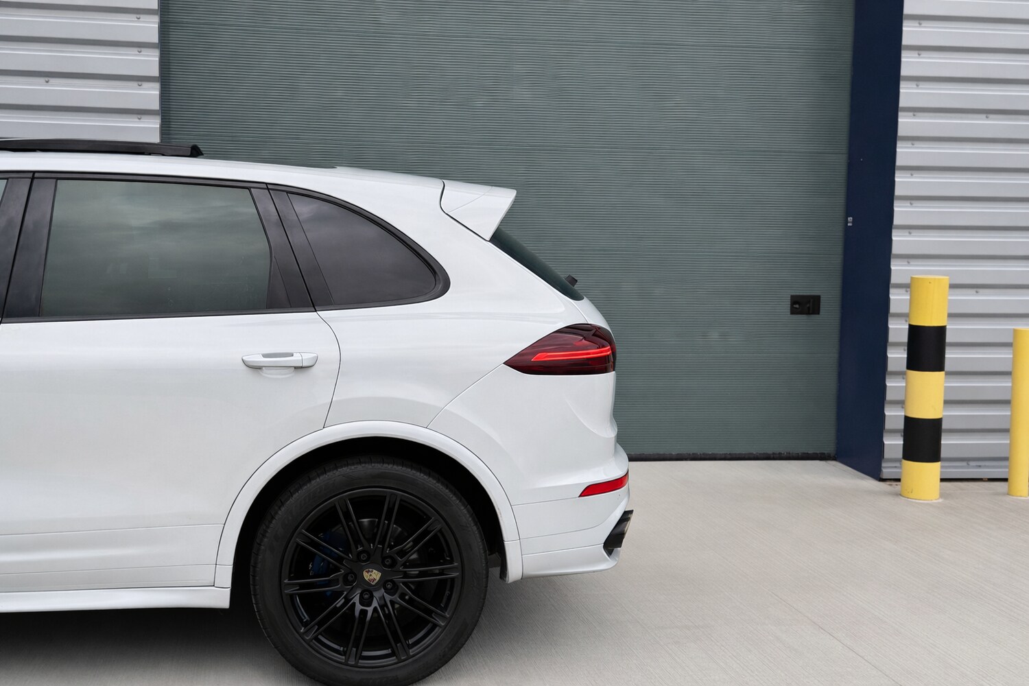 Used Porsche Cayenne 2015 for sale - 77693929: Photo 10