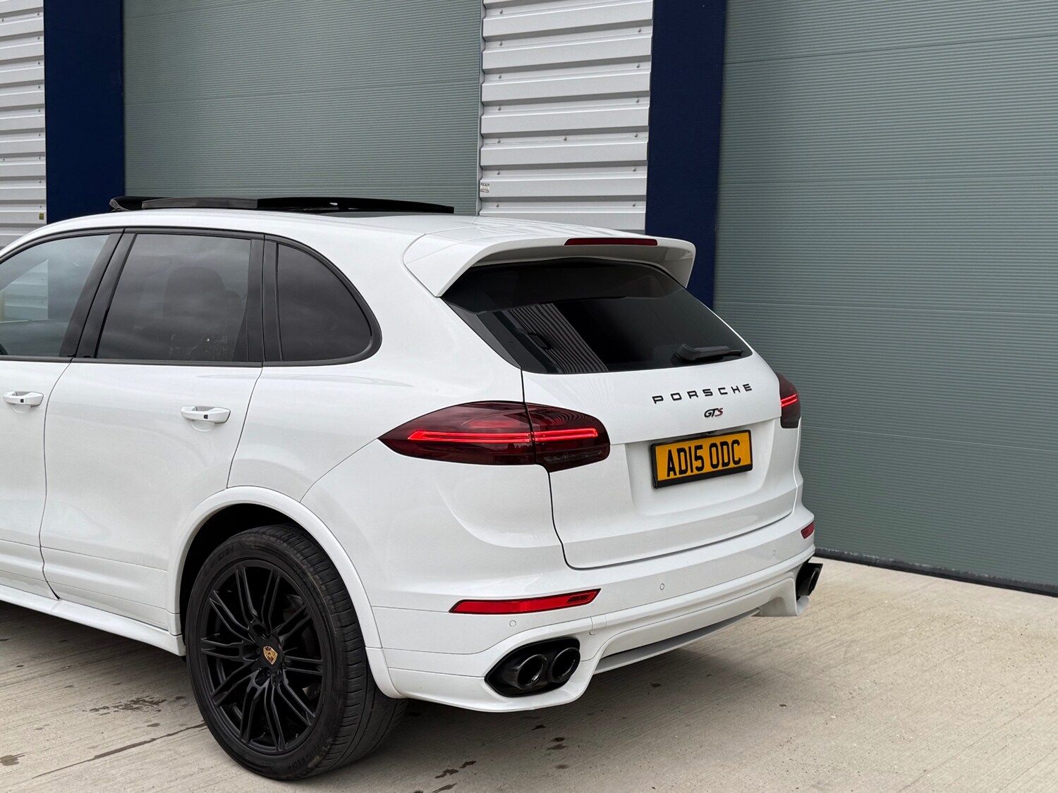Used Porsche Cayenne 2015 for sale - 77693929: Photo 11