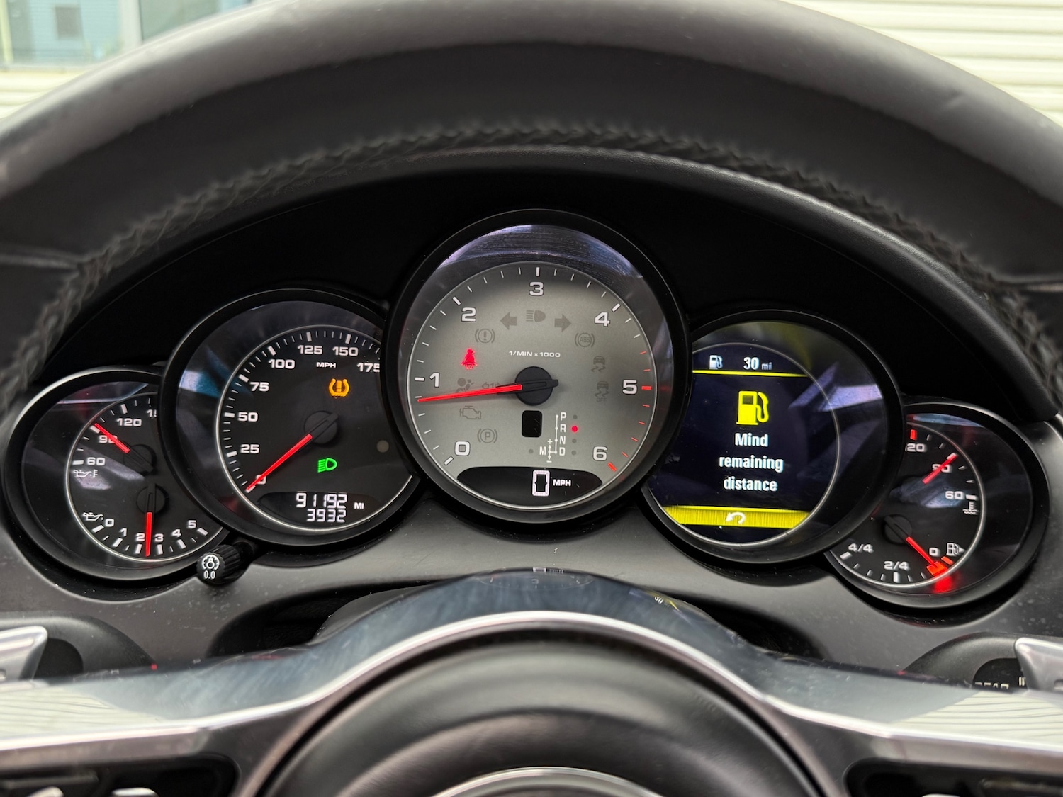 Used Porsche Cayenne 2015 for sale - 77693929: Photo 18