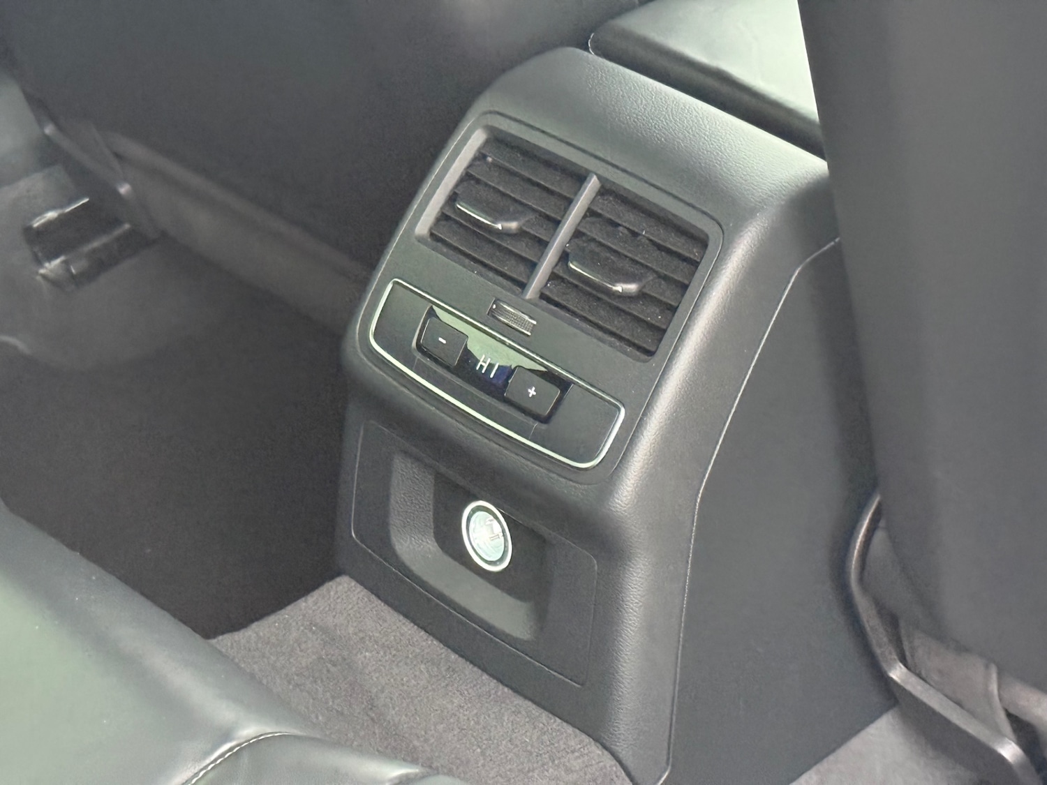 Used Audi A4 2018 for sale - 77643886: Photo 24