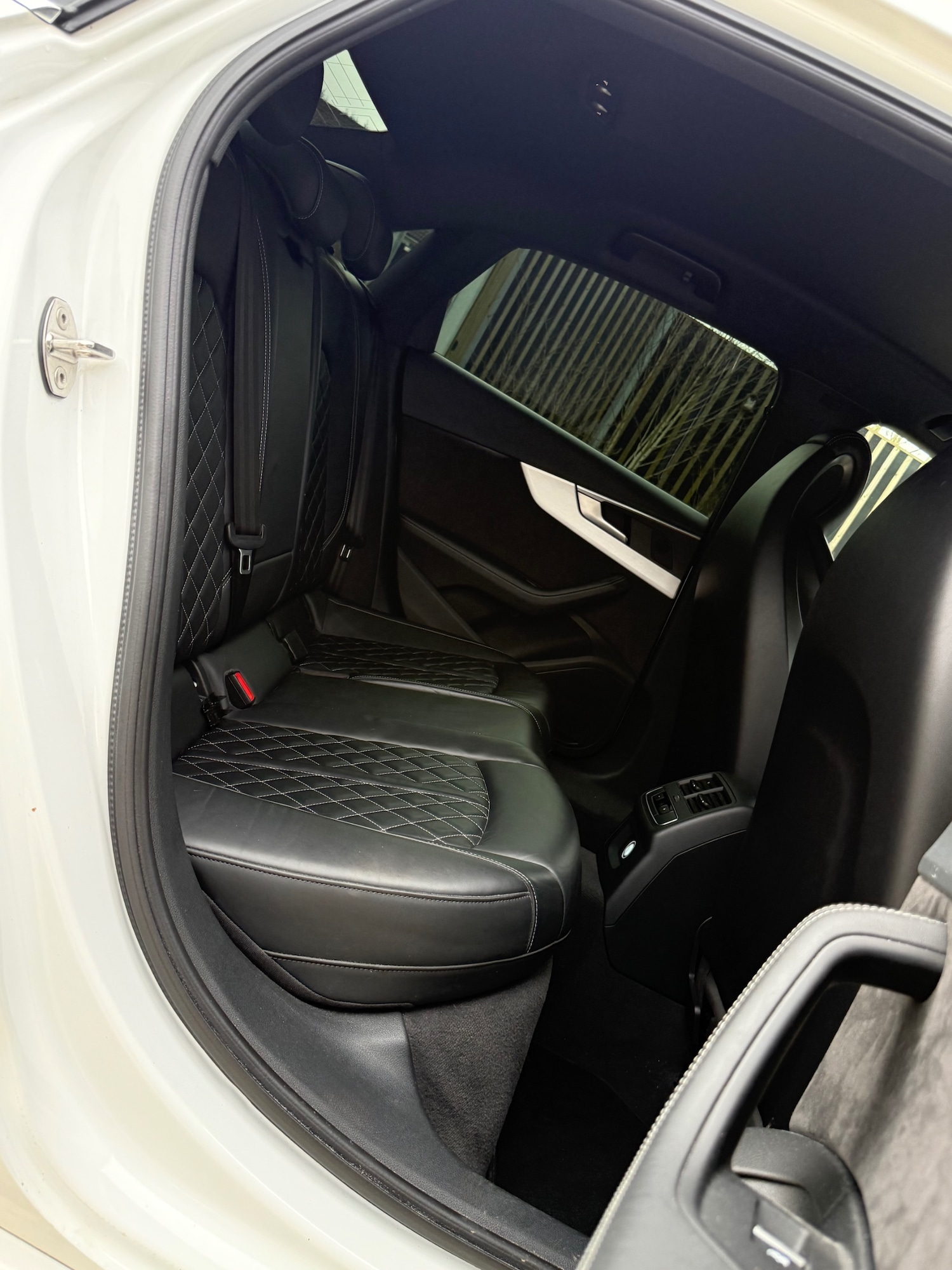 Used Audi A4 2018 for sale - 77643886: Photo 25