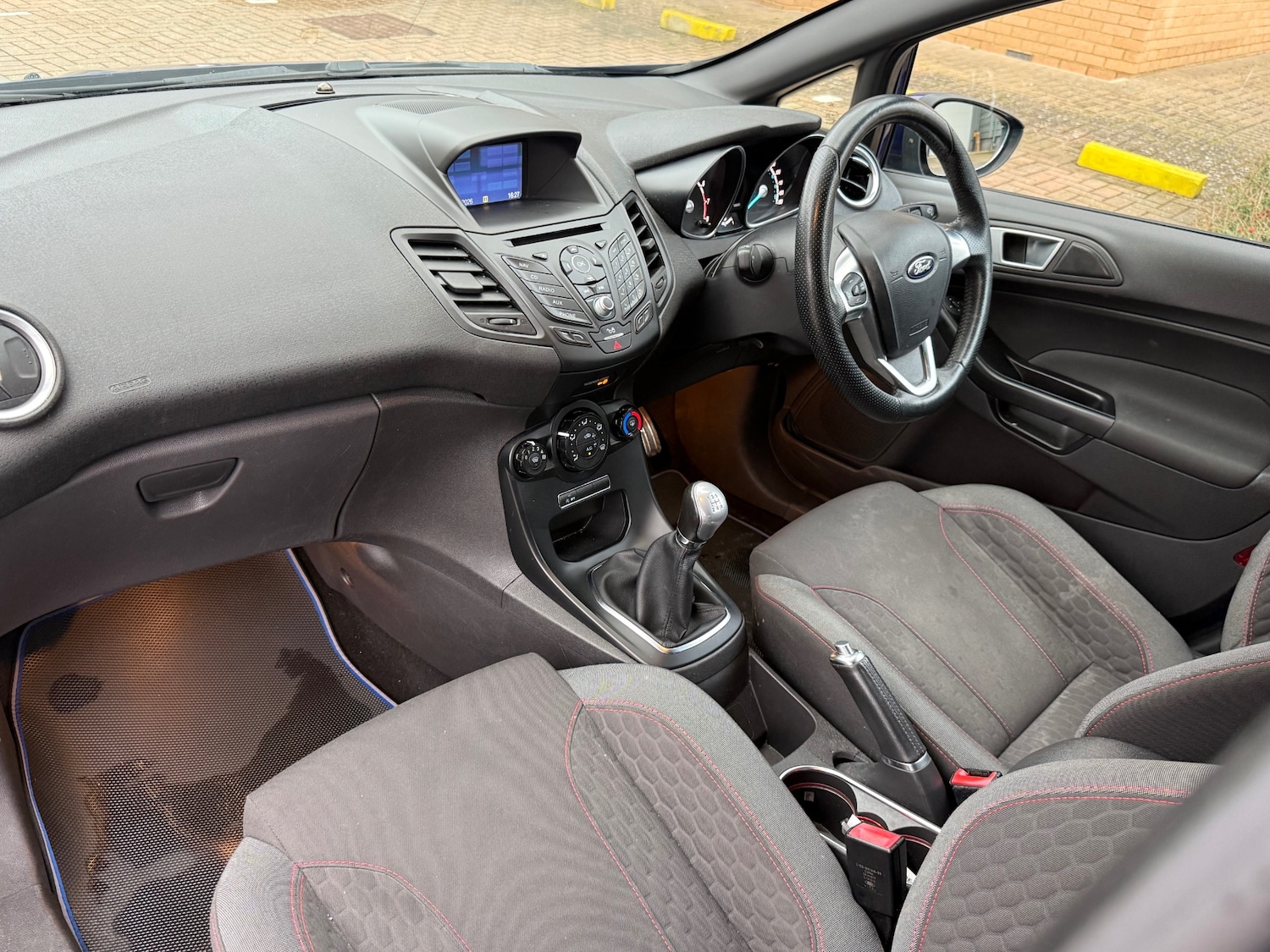 Used Ford Fiesta 2017 for sale - 78143739: Photo 17