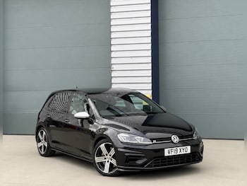 Used Volkswagen Golf 2019 for sale - 79546732: Photo