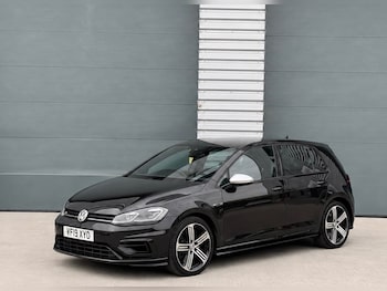 Used Volkswagen Golf 2019 for sale - 79546732: Photo
