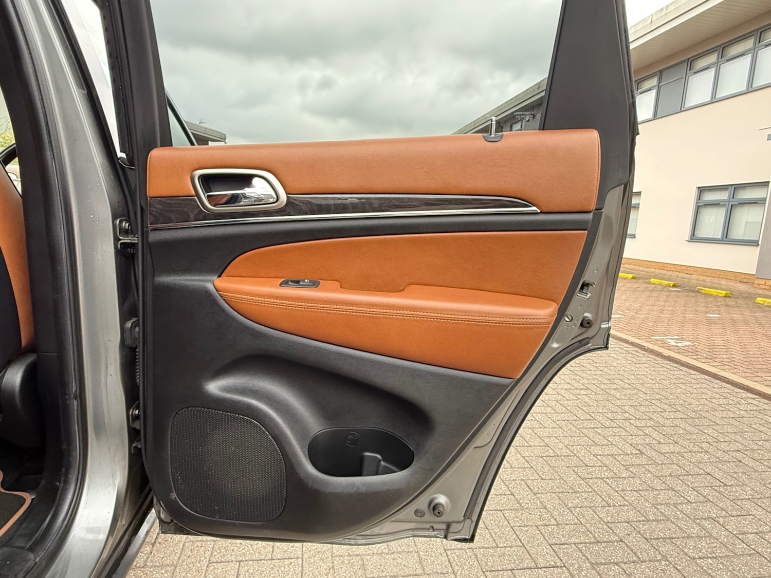 Used Jeep Grand Cherokee 2013 for sale - 78143820: Photo 21