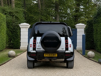 Used Land Rover Defender 2021 for sale - 79146138: Photo