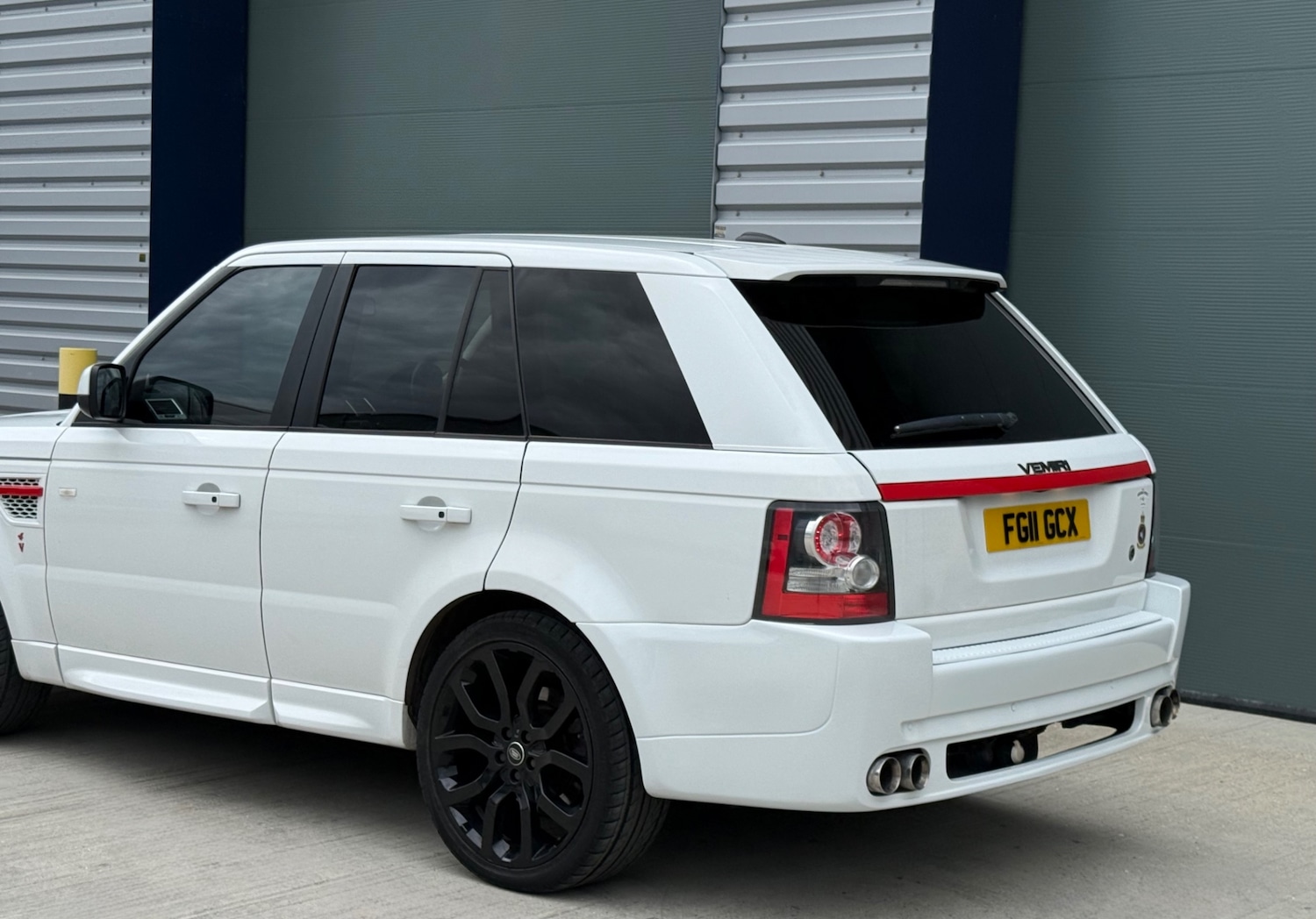 Used Land Rover Range Rover Sport 2011 for sale - 78183223: Photo 11