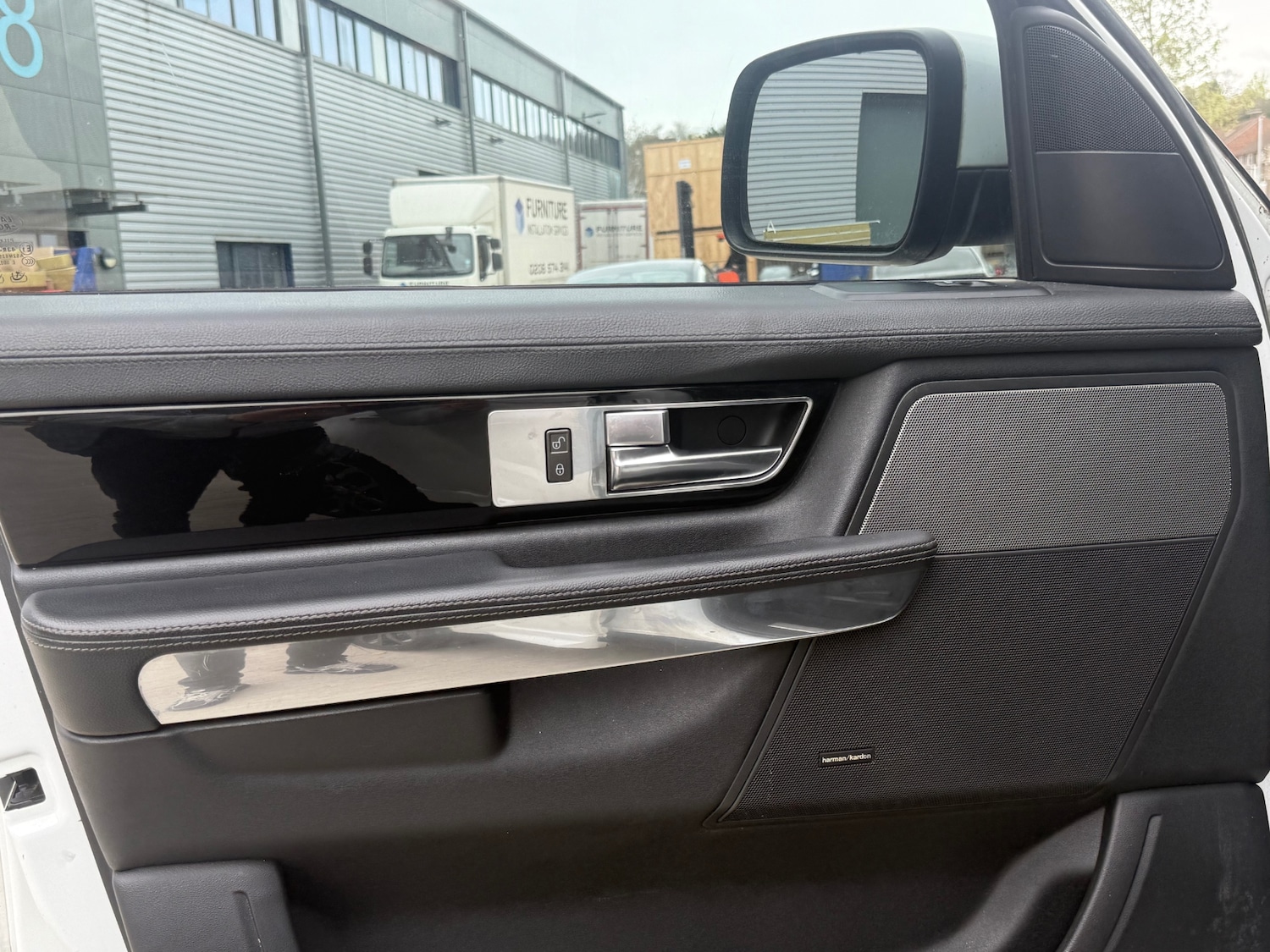 Used Land Rover Range Rover Sport 2011 for sale - 78183223: Photo 23