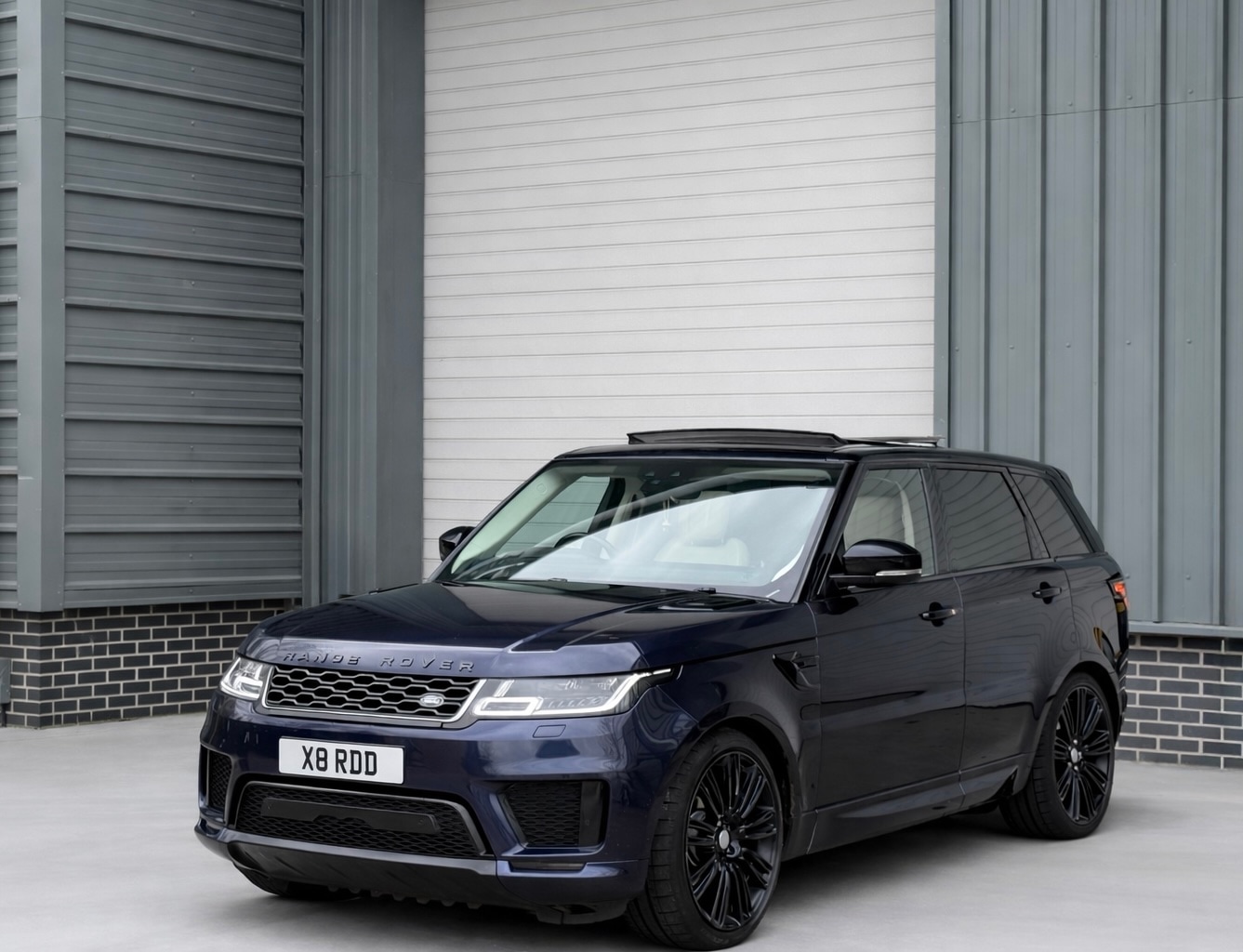 Used Land Rover Range Rover Sport 2018 for sale - 78136811: Photo 9