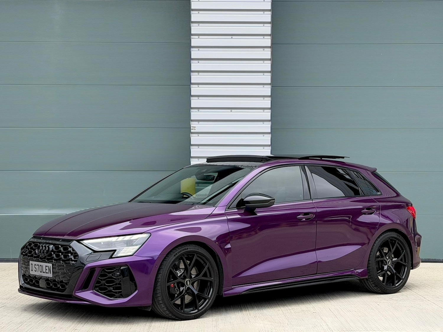 Used Audi RS3 2023 for sale - 78004844: Photo 5