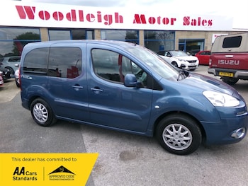 Used Peugeot Partner Tepee 2015 for sale - 78499687: Photo