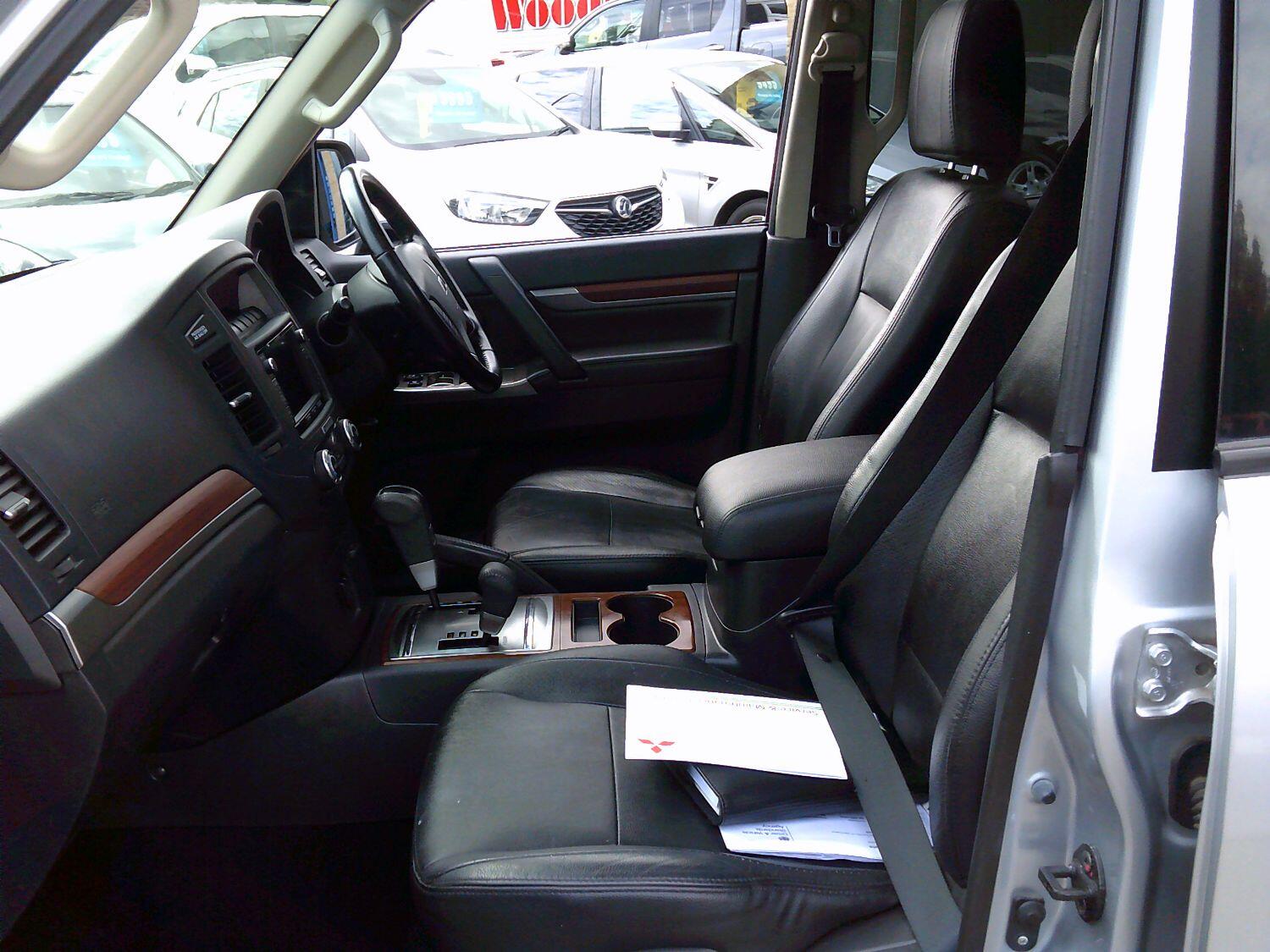 Used Mitsubishi Shogun 2013 for sale - 76793752: Photo 16