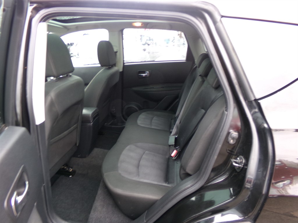 Used Nissan Qashqai 2010 for sale - 77619542: Photo 8