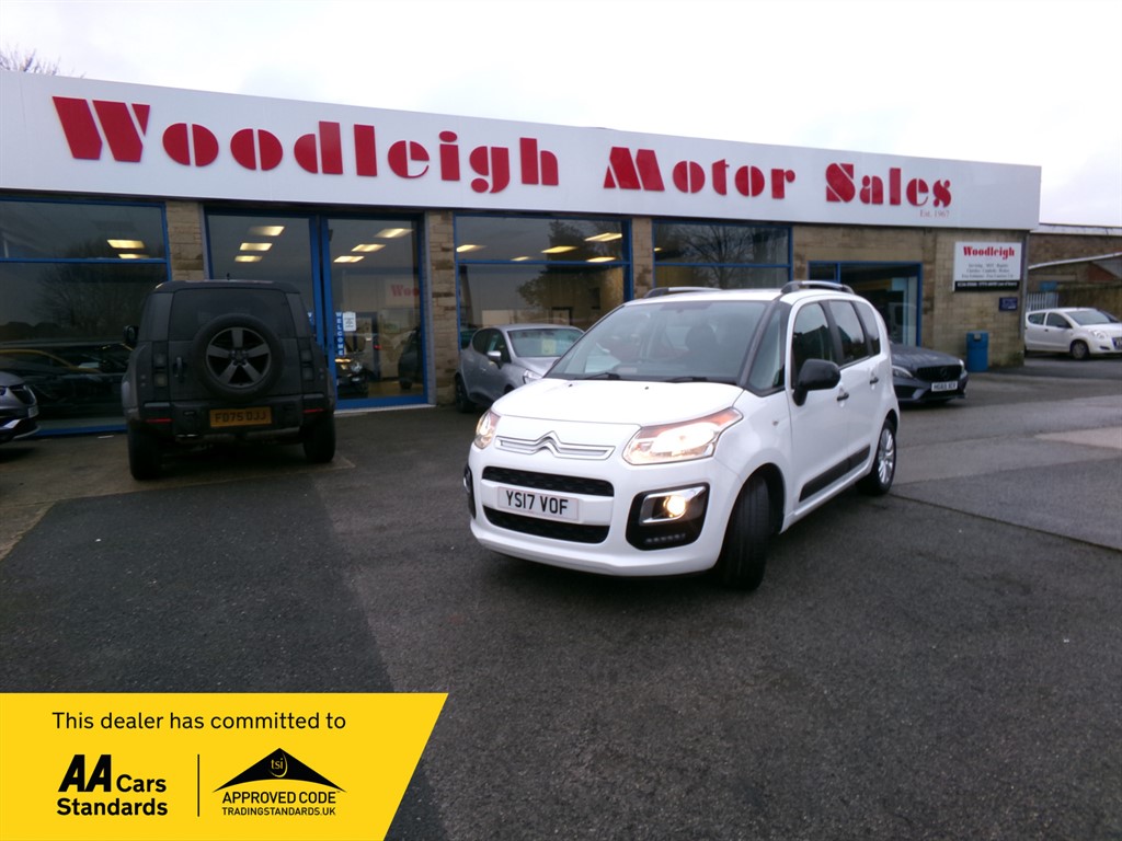 Used Citroen C3 Picasso 2017 for sale - 77406592: Photo 1