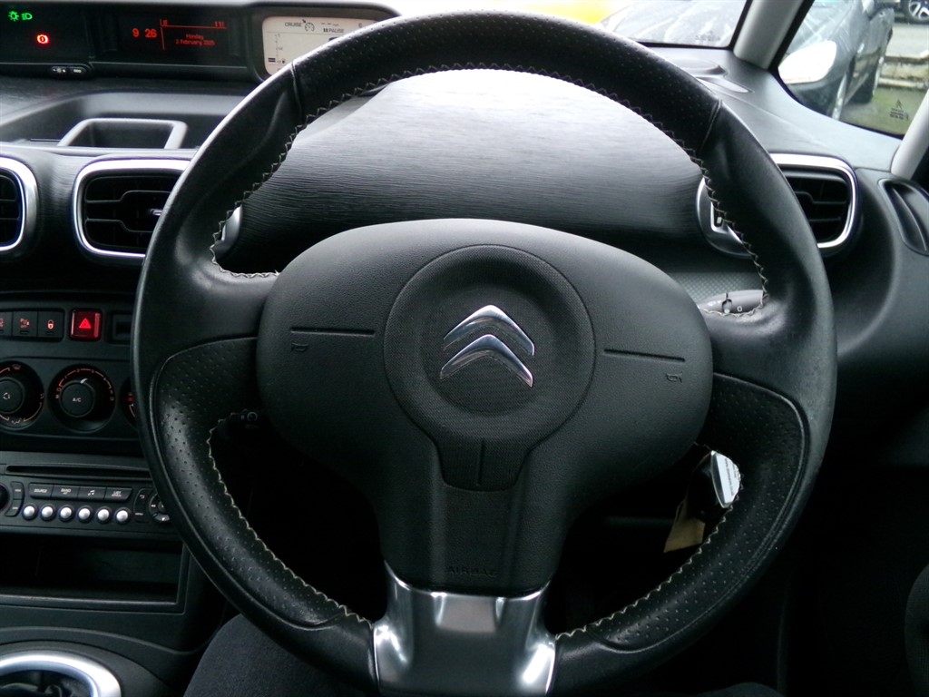 Used Citroen C3 Picasso 2017 for sale - 77406592: Photo 10