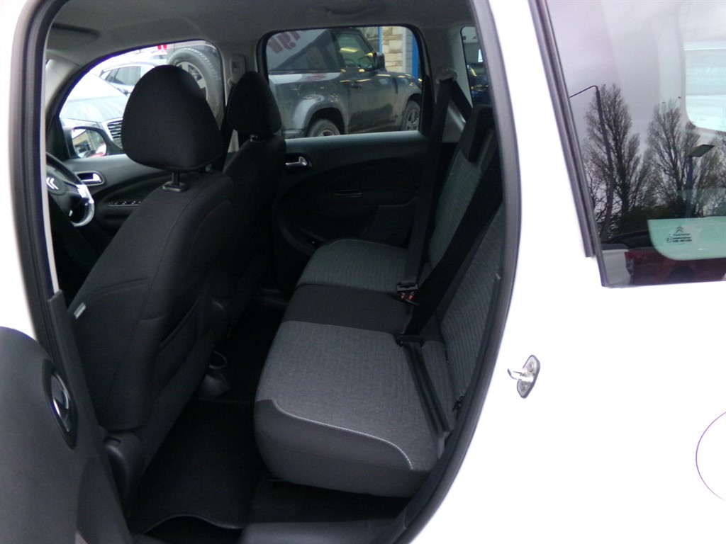 Used Citroen C3 Picasso 2017 for sale - 77406592: Photo 8