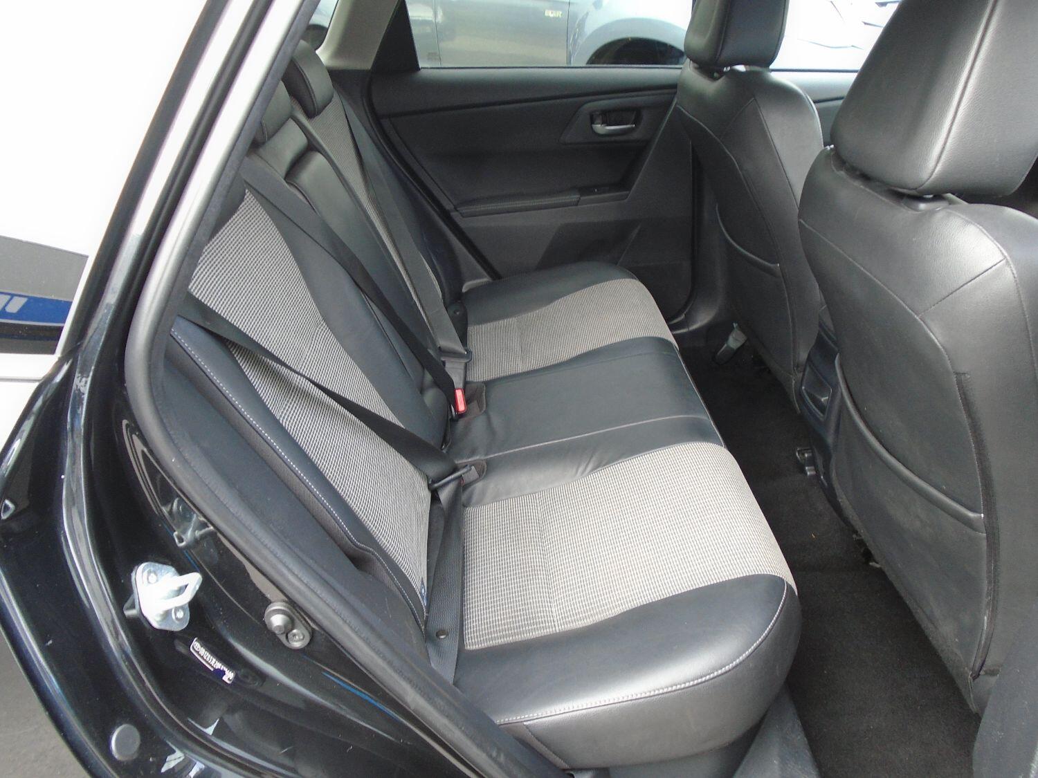 Used Toyota Auris 2017 for sale - 76793751: Photo 10