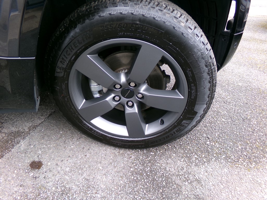 Used Land Rover Defender 2025 for sale - 78067264: Photo 10