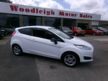 Used Ford Fiesta 2013 for sale - 79102085: Photo