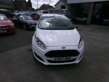 Used Ford Fiesta 2013 for sale - 79102085: Photo