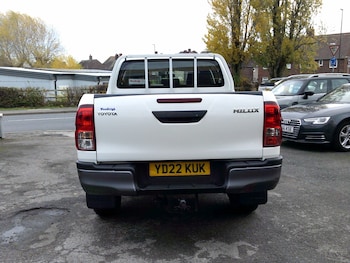 Used Toyota Hilux 2022 for sale - 76769885: Photo