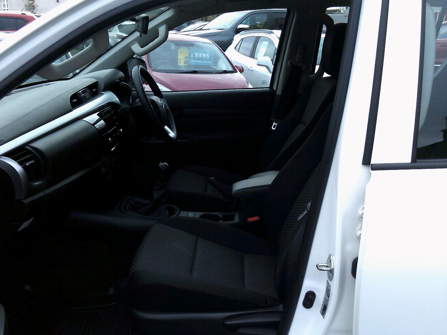 Used Toyota Hilux 2022 for sale - 76769885: Photo 7