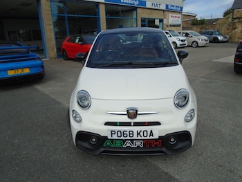 Used Abarth 595 2018 for sale - 75550250: Photo