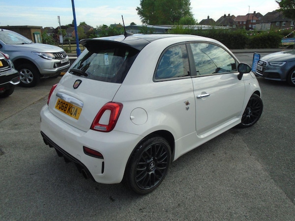 Used Abarth 595 2018 for sale - 75550250: Photo 5