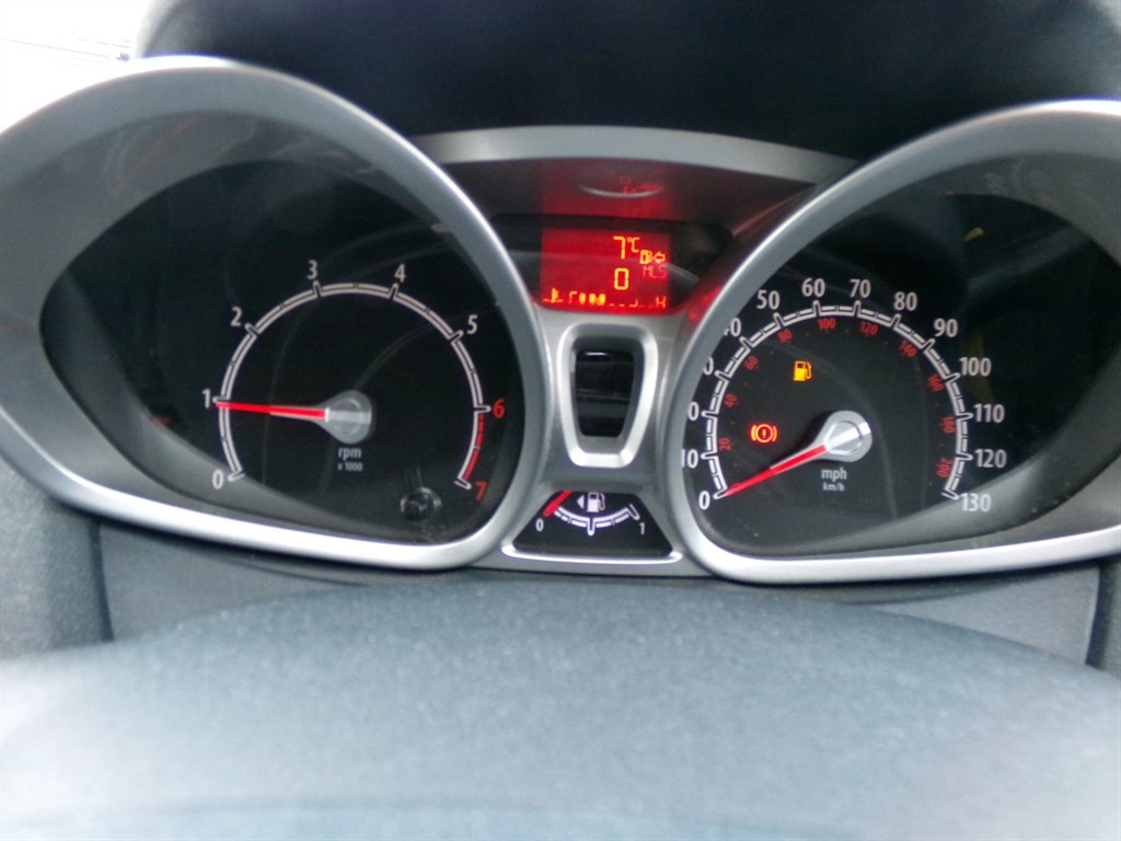 Used Ford Fiesta 2012 for sale - 77492971: Photo 11