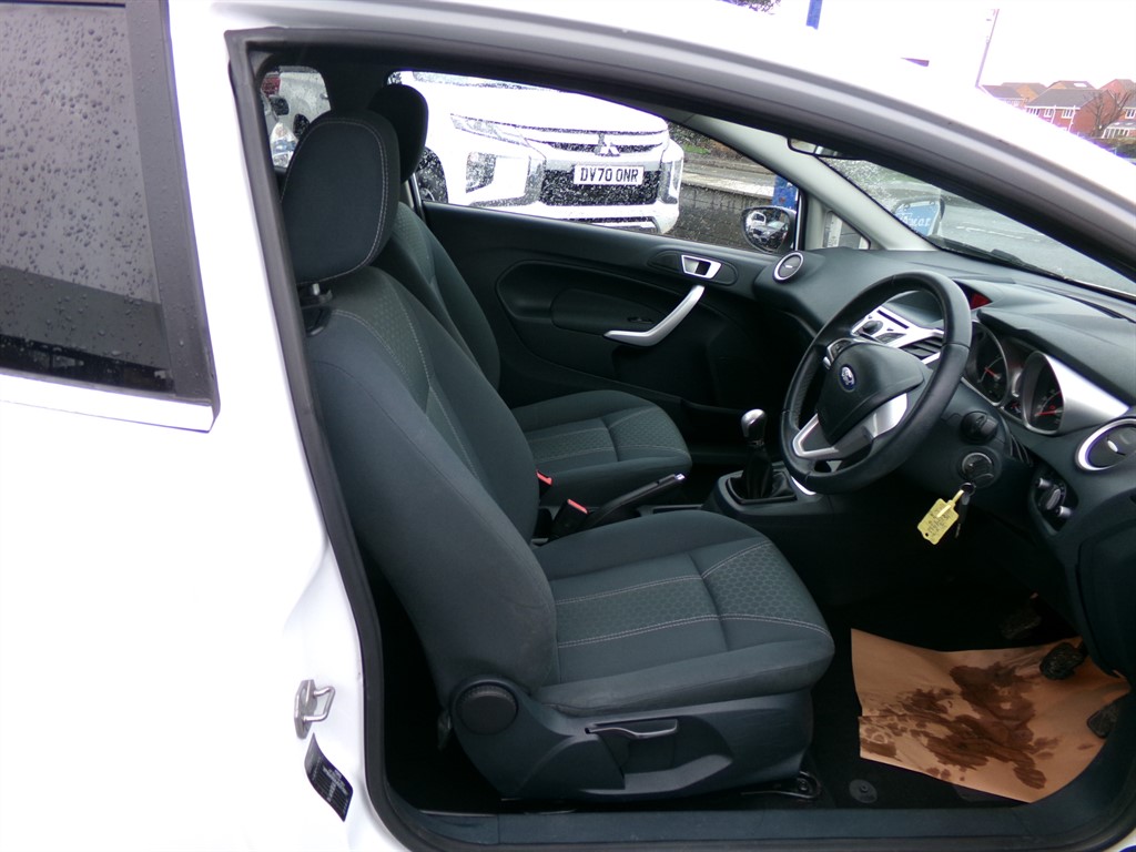Used Ford Fiesta 2012 for sale - 77492971: Photo 7
