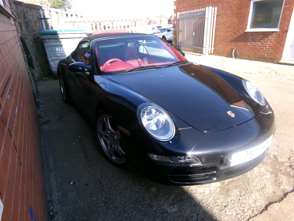 Used Porsche 911 2007 for sale - 78159141: Photo 2