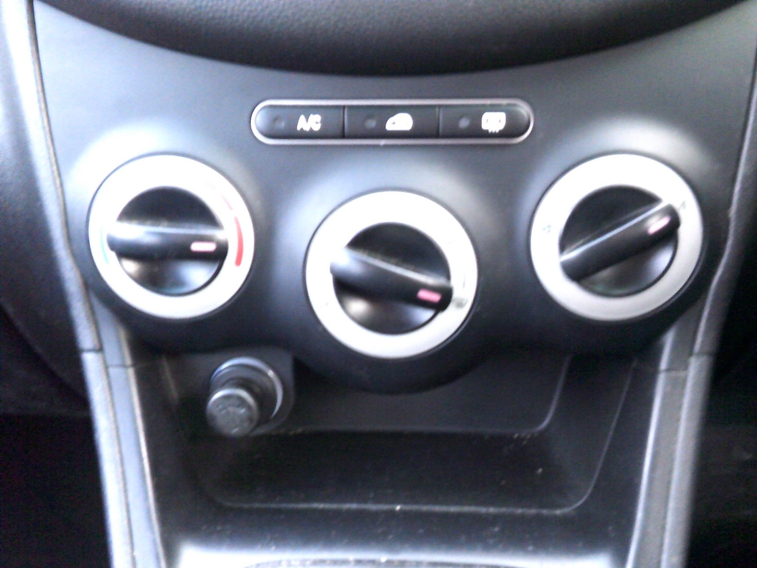 Used Hyundai i10 2010 for sale - 76935366: Photo 15