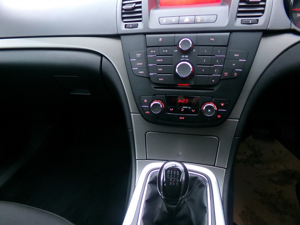 Used Vauxhall Insignia 2010 for sale - 77545518: Photo 15