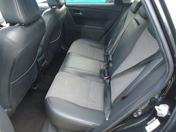 Used Toyota Auris 2017 for sale - 75767209: Photo 9
