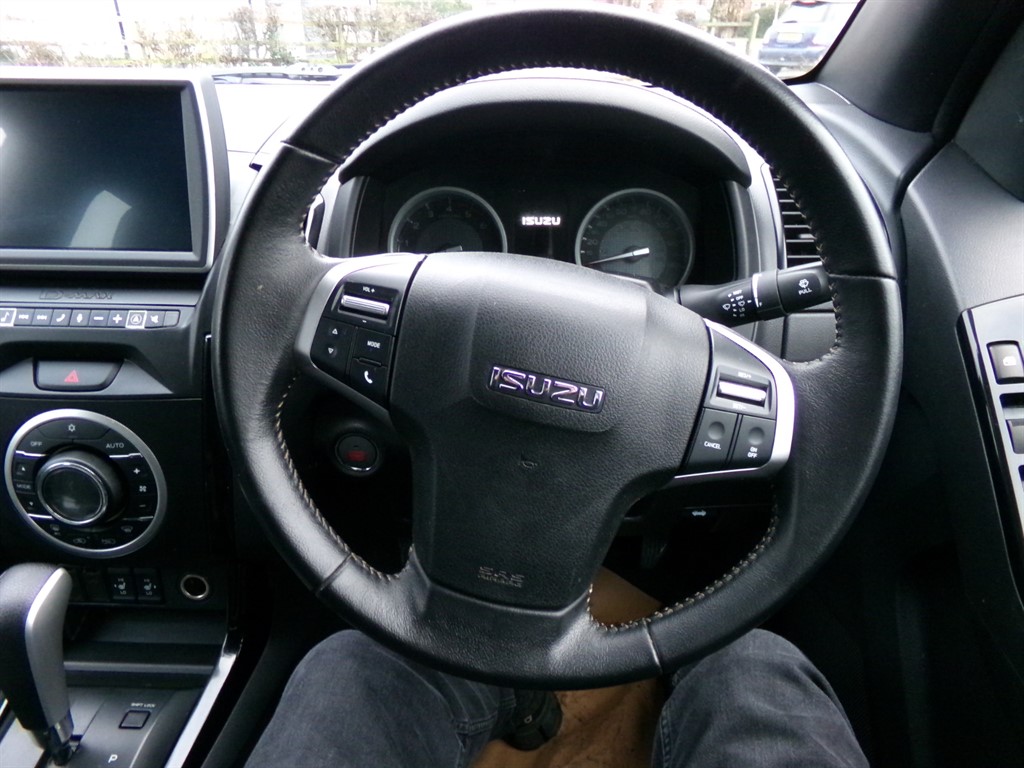 Used Isuzu D-Max 2020 for sale - 77378133: Photo 9