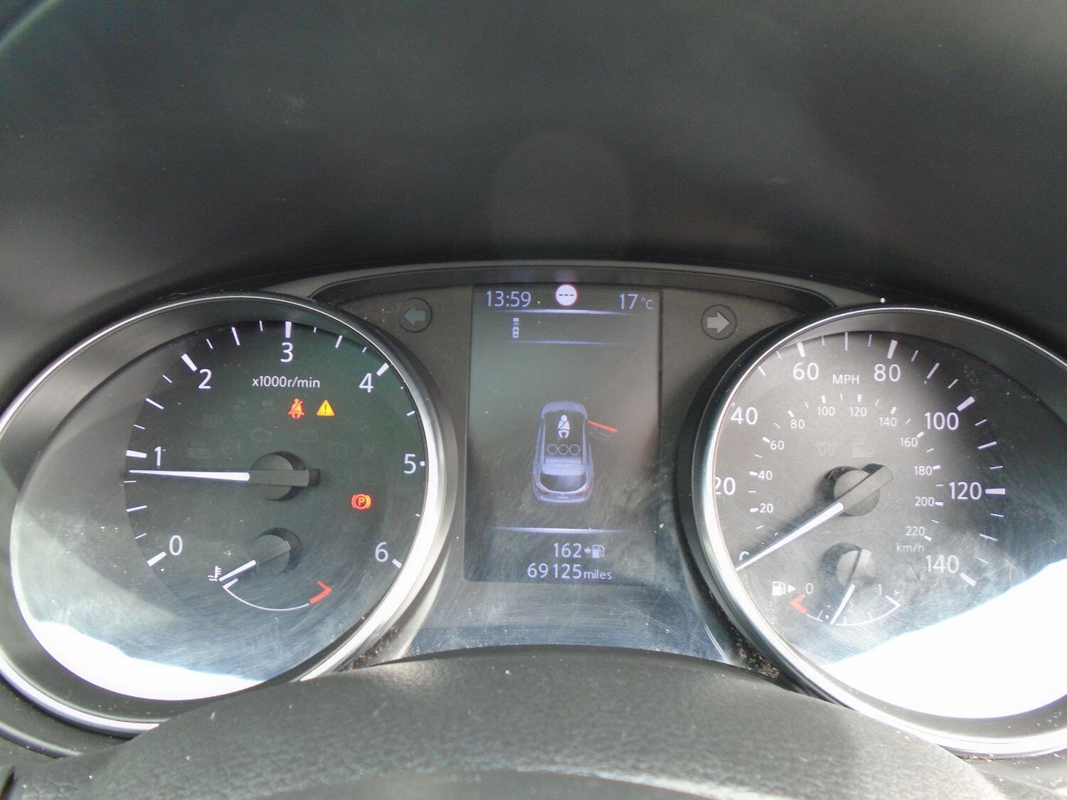 Used Nissan Qashqai 2017 for sale - 76793756: Photo 16