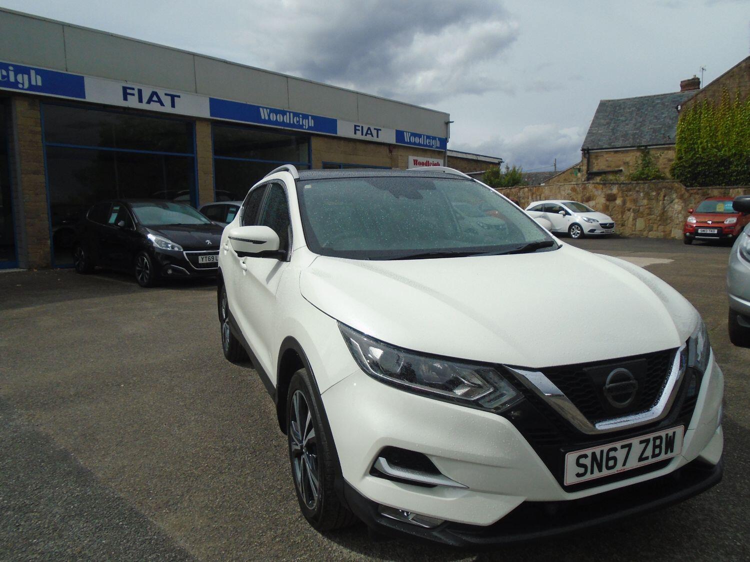 Used Nissan Qashqai 2017 for sale - 76793756: Photo 3