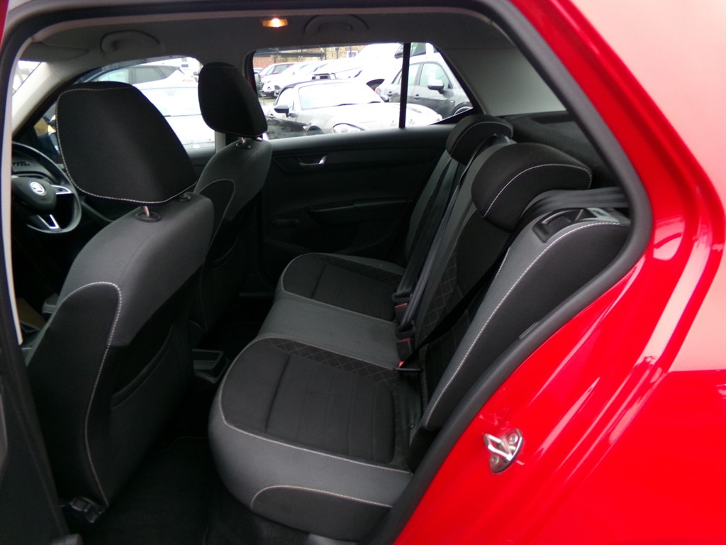 Used Skoda Fabia 2019 for sale - 77435371: Photo 9