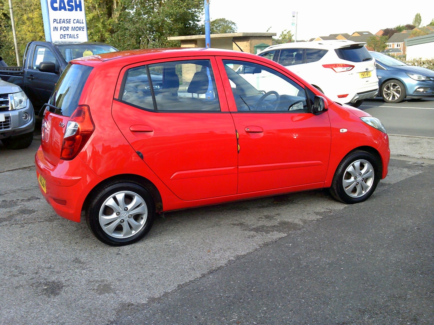 Used Hyundai i10 2012 for sale - 76347240: Photo 5