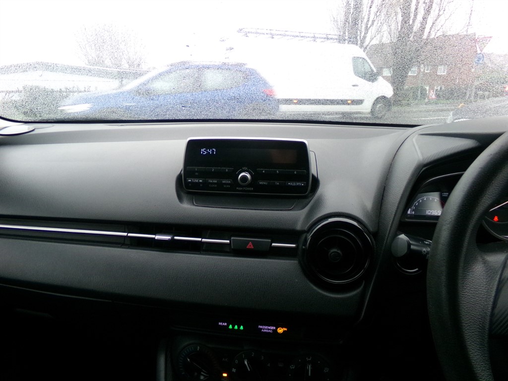 Used Mazda Mazda2 2015 for sale - 77718285: Photo 13