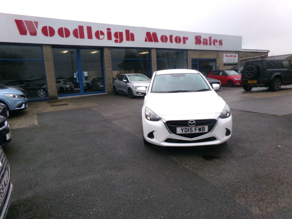 Used Mazda Mazda2 2015 for sale - 77718285: Photo 2