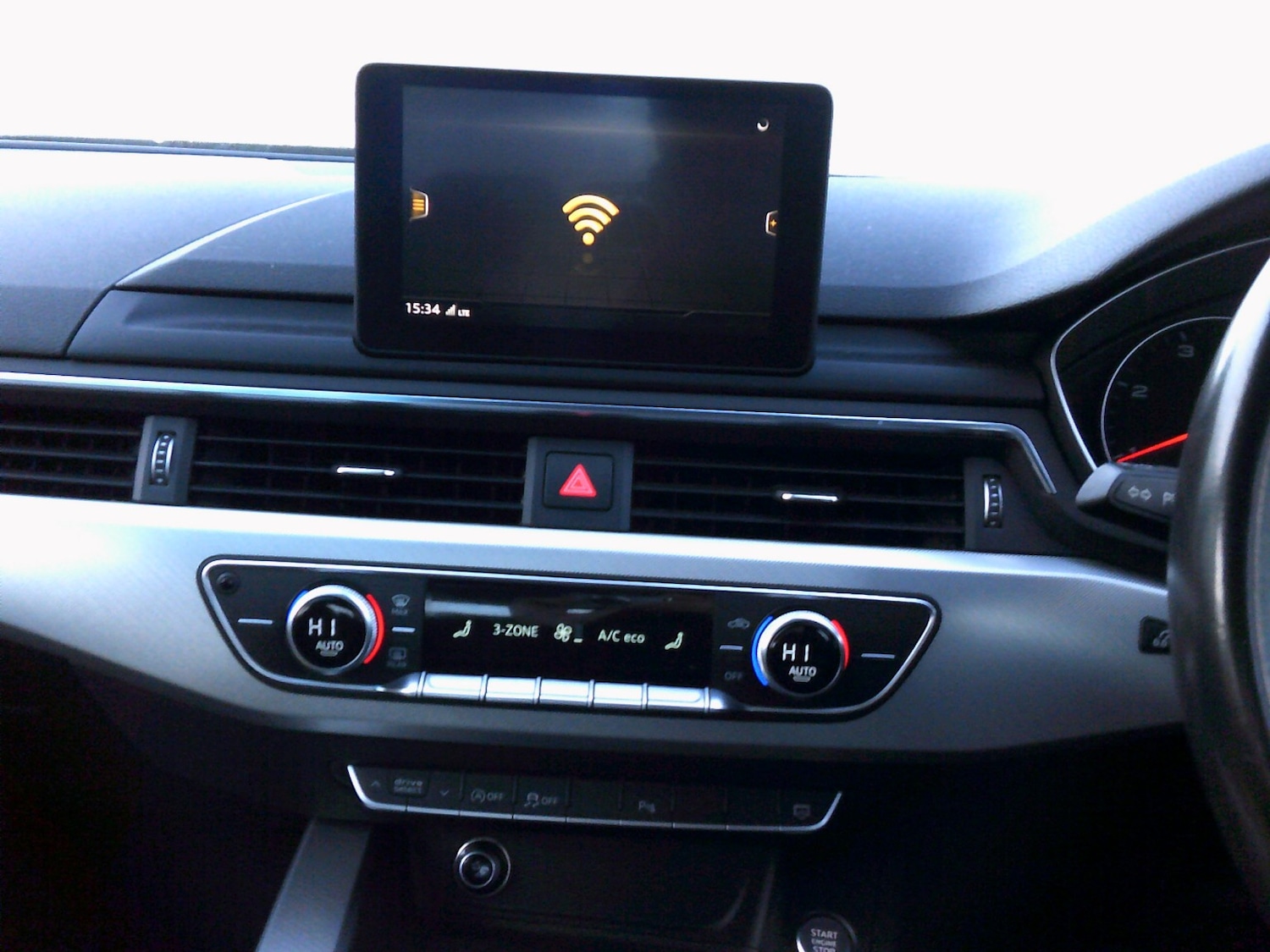 Used Audi A4 2016 for sale - 76058090: Photo 14