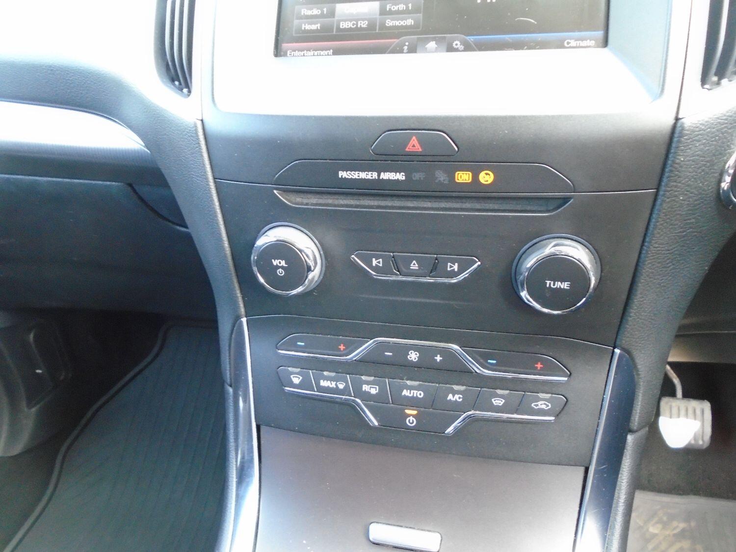 Used Ford S-Max 2015 for sale - 76793769: Photo 17