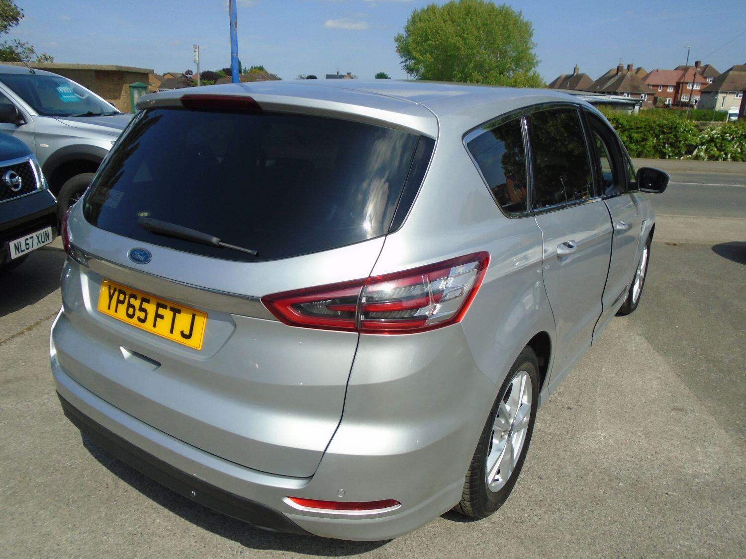 Used Ford S-Max 2015 for sale - 76793769: Photo 6