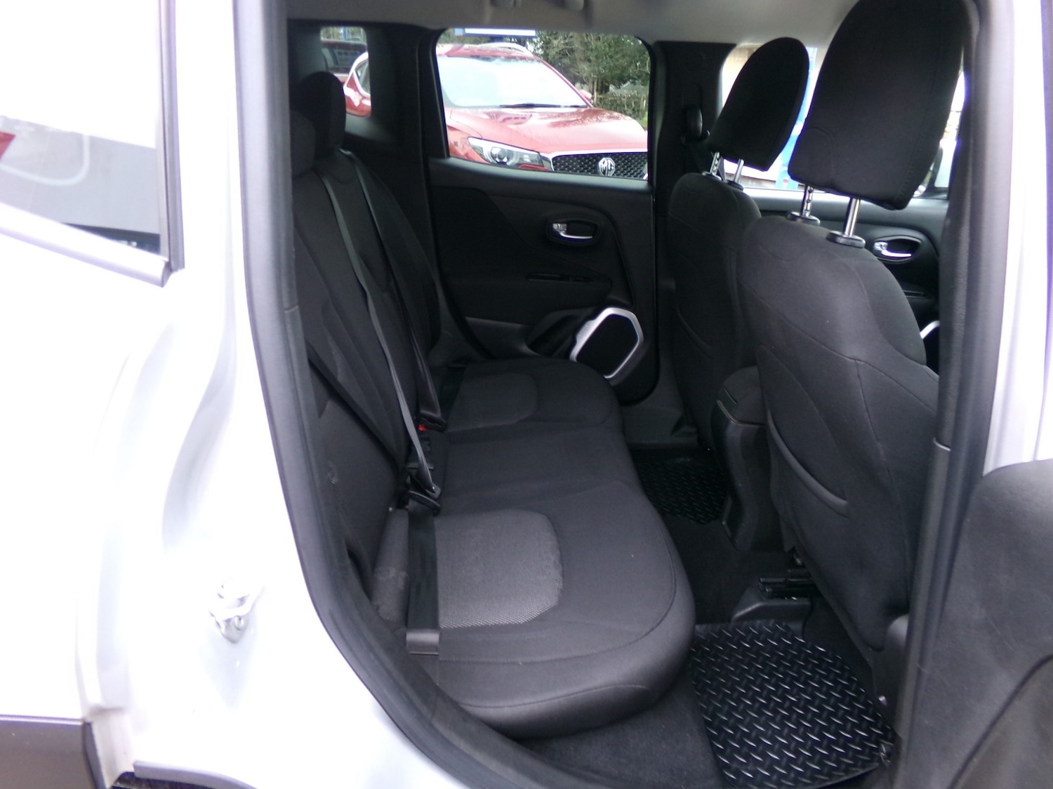 Used Jeep Renegade 2015 for sale - 77225187: Photo 9