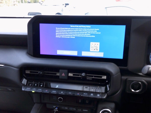 Used Toyota Landcruiser 2024 for sale - 76211925: Photo 12