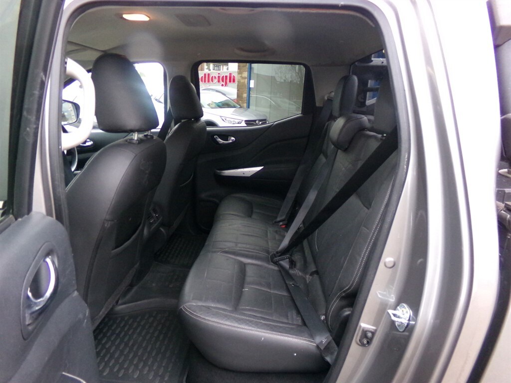 Used Nissan Navara 2016 for sale - 77378157: Photo 8