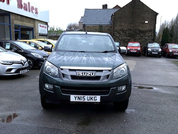 Used Isuzu D-Max 2015 for sale - 76769740: Photo
