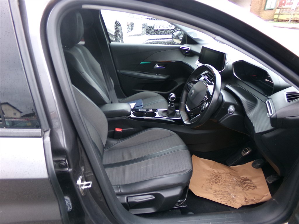 Used Peugeot 208 2020 for sale - 77532402: Photo 8