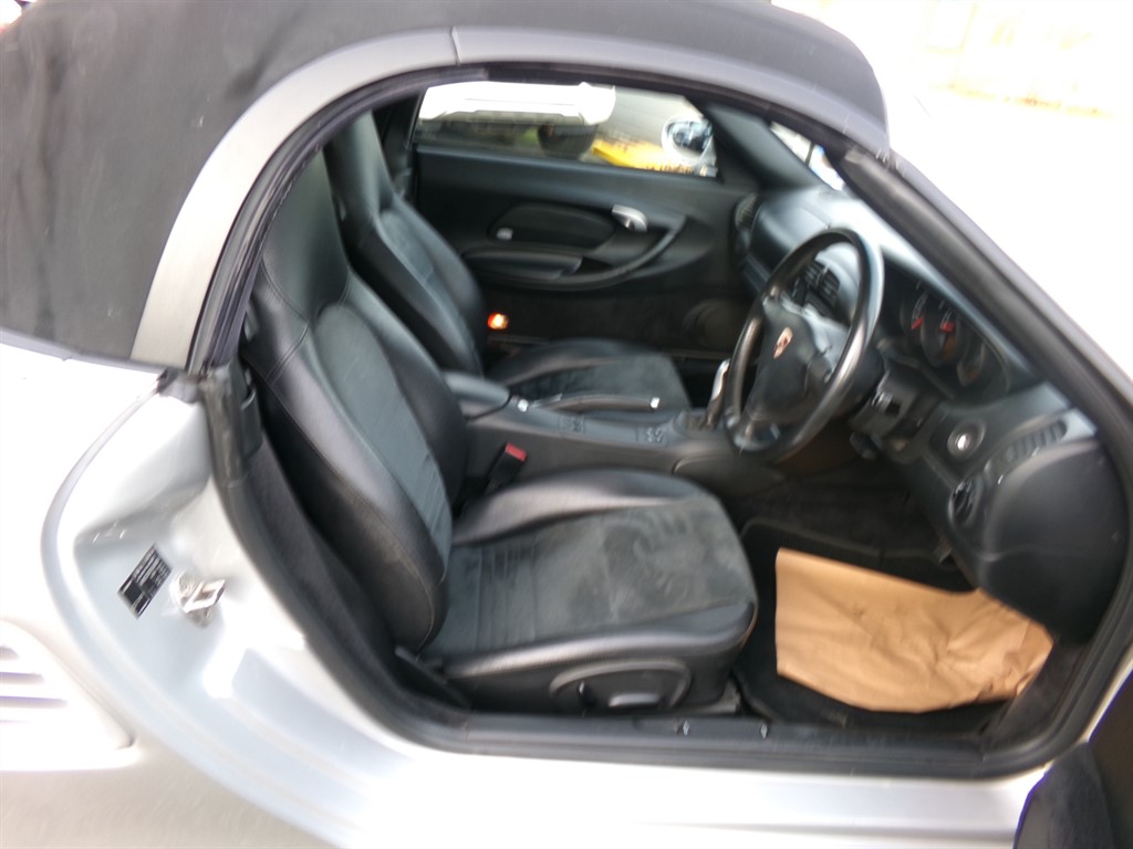 Used Porsche Boxster 2002 for sale - 77581678: Photo 9